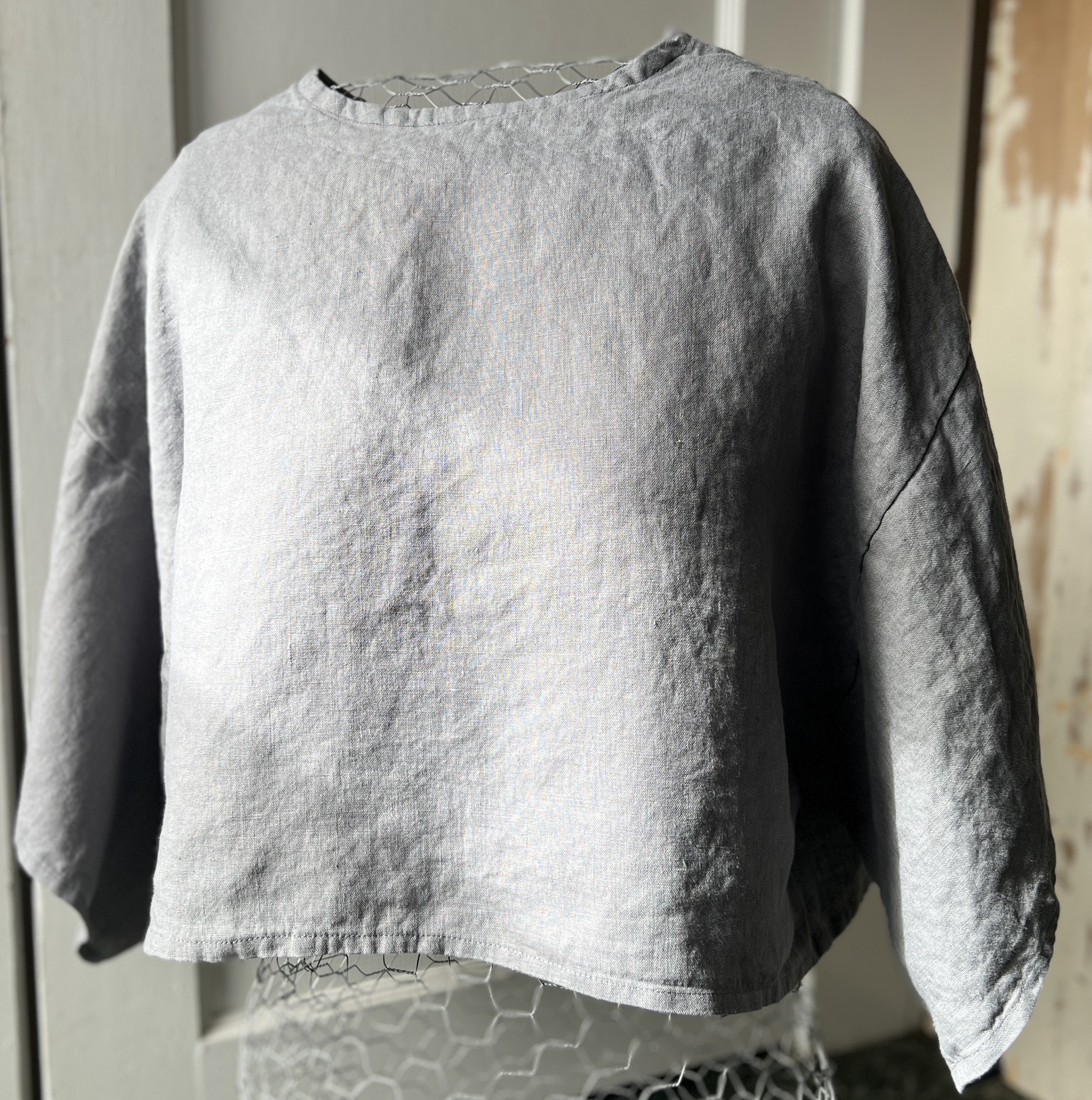 Jane Top size XL maximalist sleeves in linen